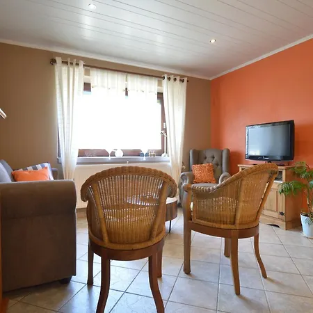 Ferienhaus Retreat Near Forest